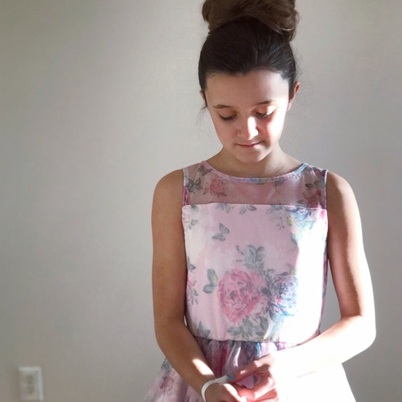 Meet the Posh Ambassador, Maria - Picture 4 of 8